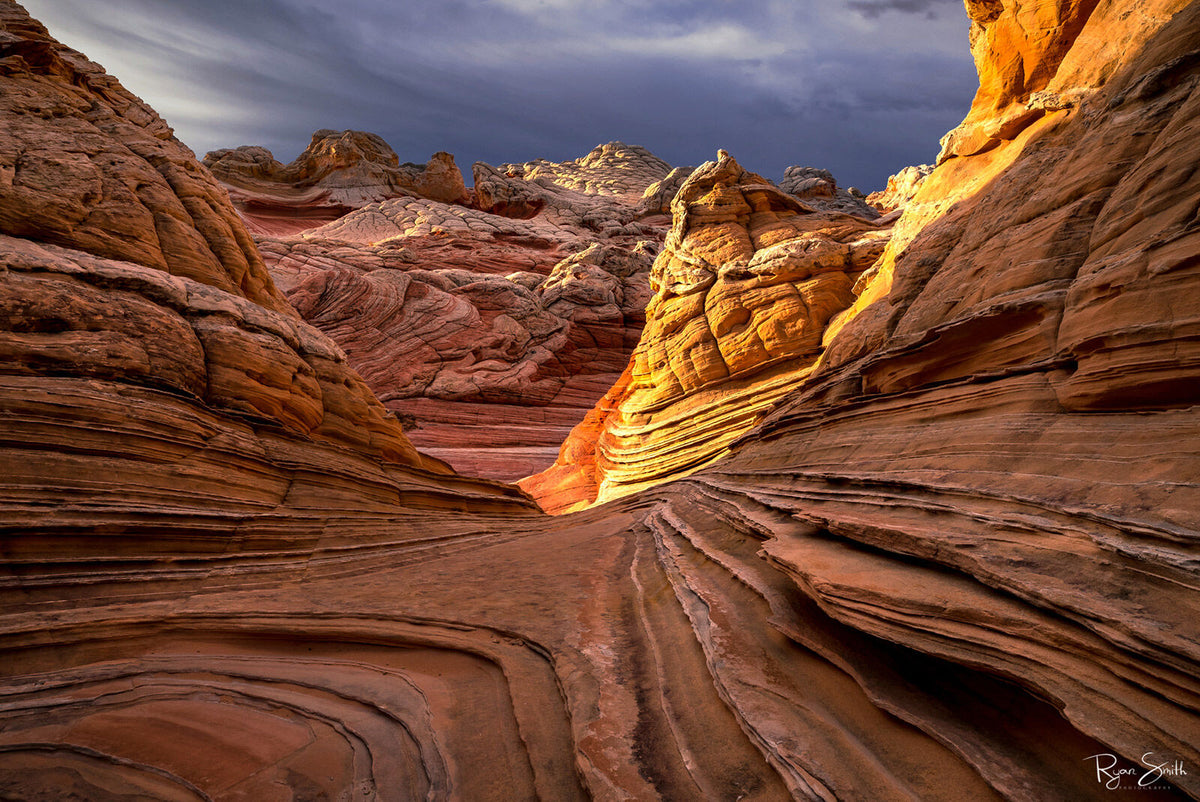 Divergent - White Pockets, Arizona