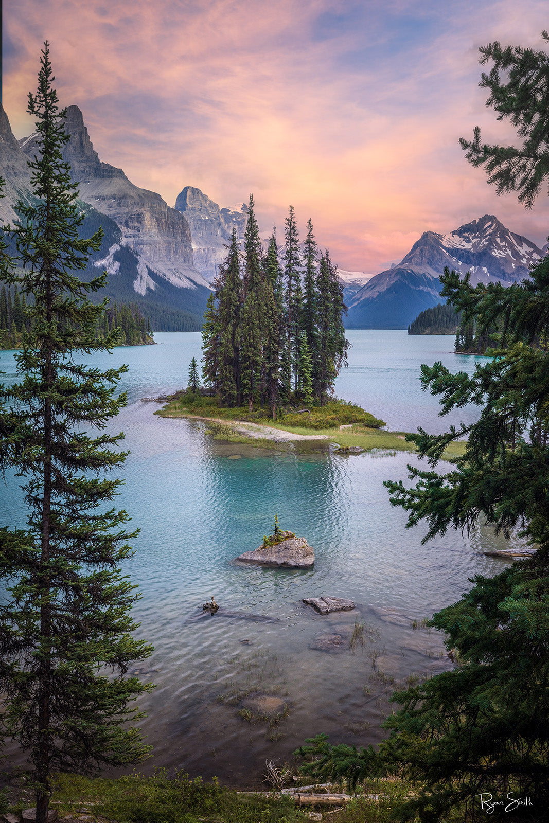 Spirit Island - Maligne Lake | Jasper National Park, Canada