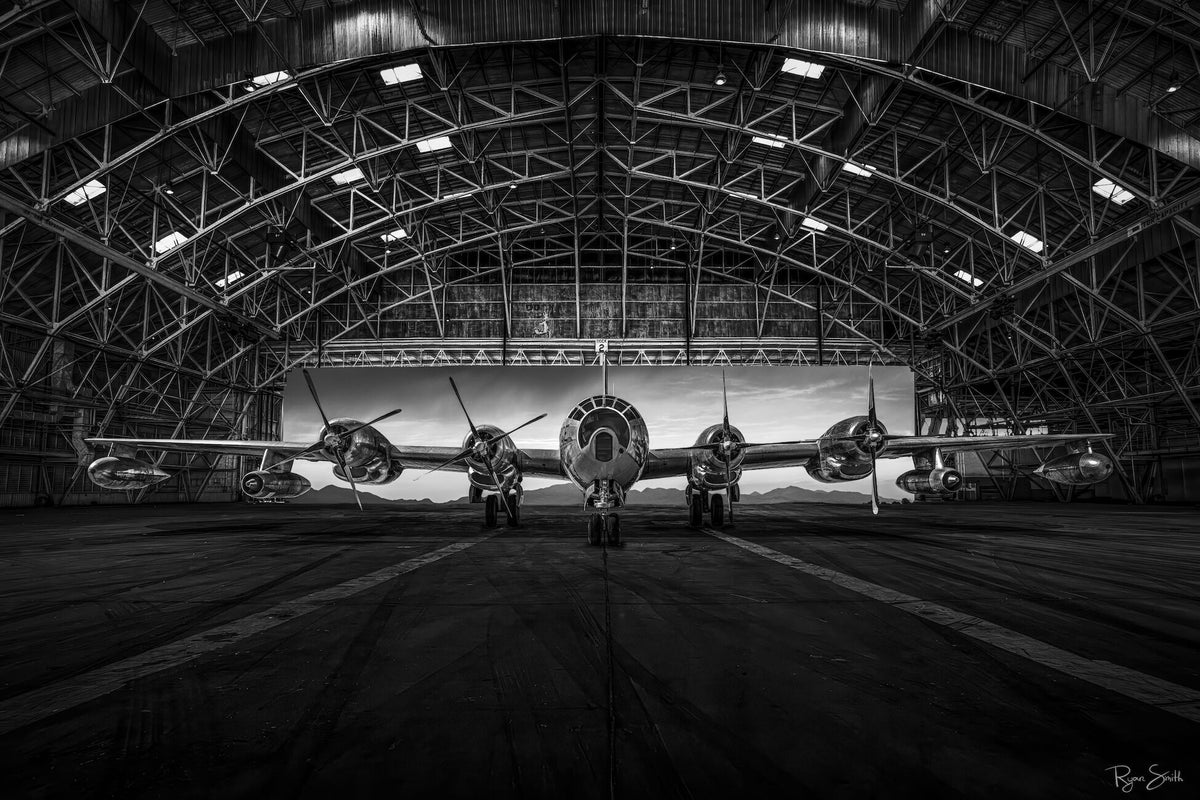Legacy in Steel — Black & White Edition - Arizona